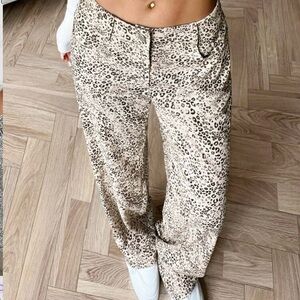 XS leopard pants
